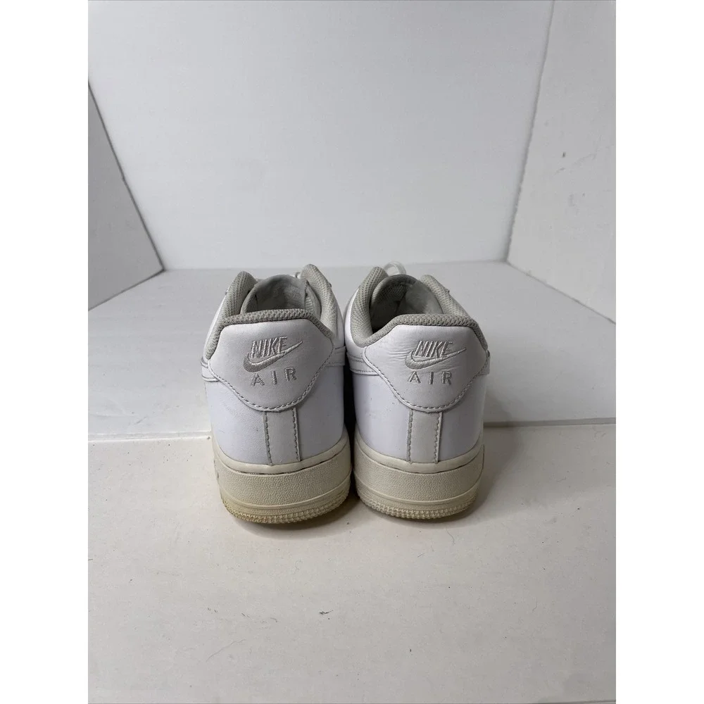 Nike Air Force 1 Low Triple White Shoes Womens Sz 9.5